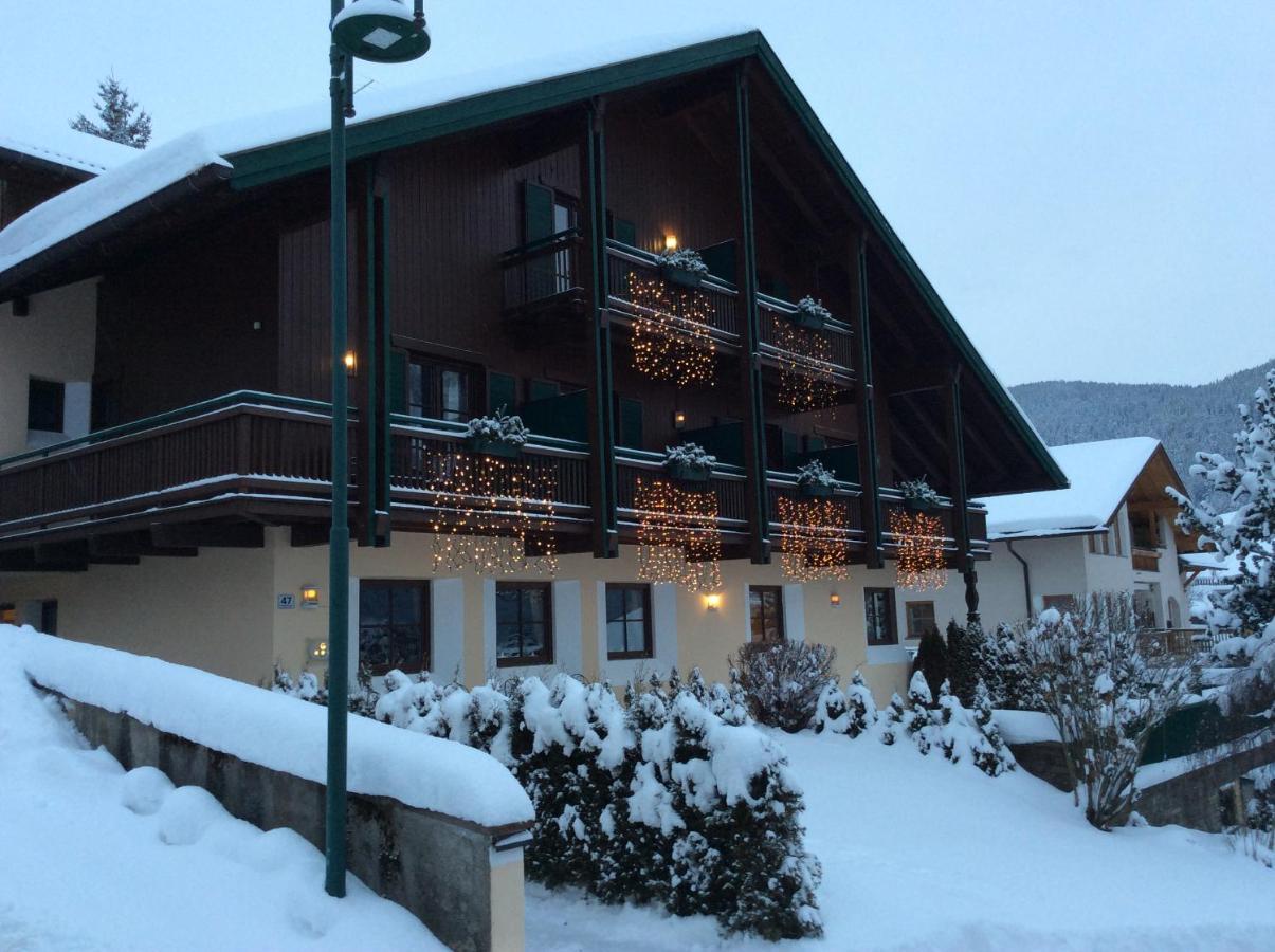 Panorama Garni Ingrid Hotell Toblach Exteriör bild