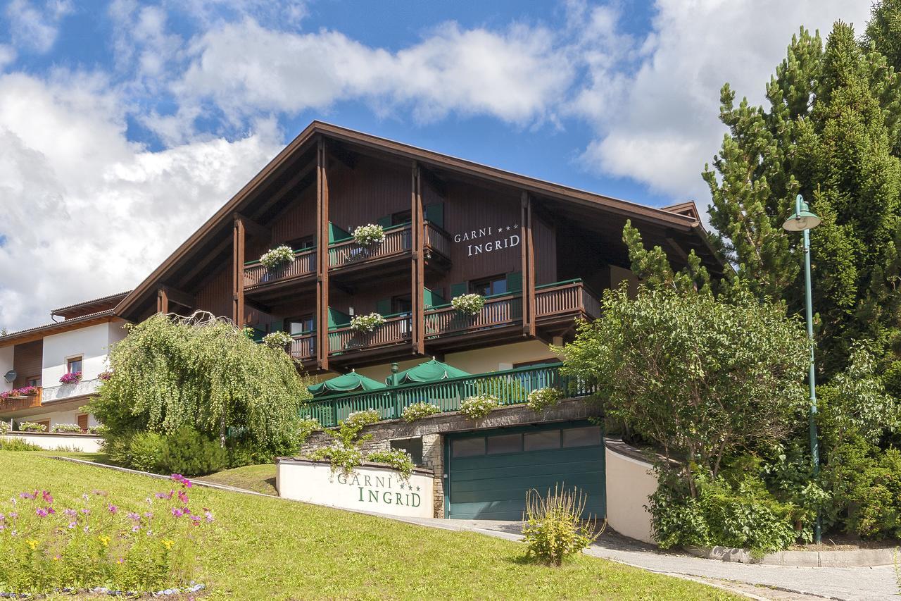 Panorama Garni Ingrid Hotell Toblach Exteriör bild